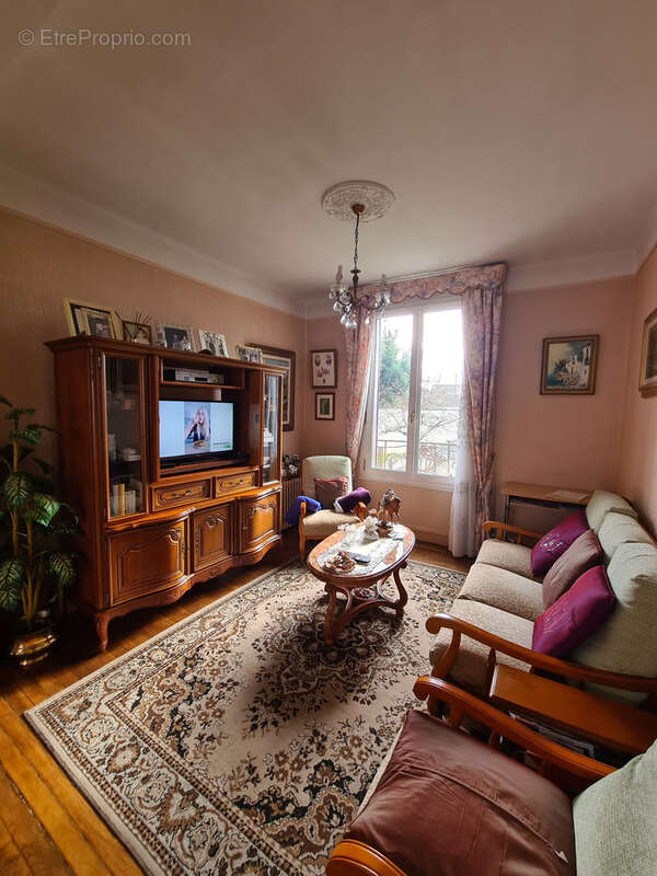 Maison à LE BLANC-MESNIL