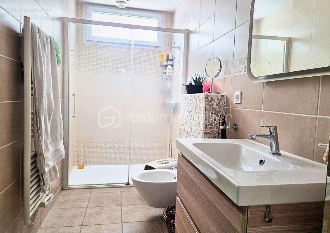  À Saumur, l'espace dont votre famille rêve… sans les travaux et une vie de plain pied - photo 7