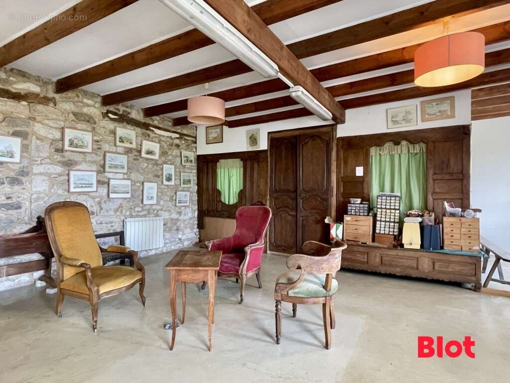 Maison à PLESSIX-BALISSON