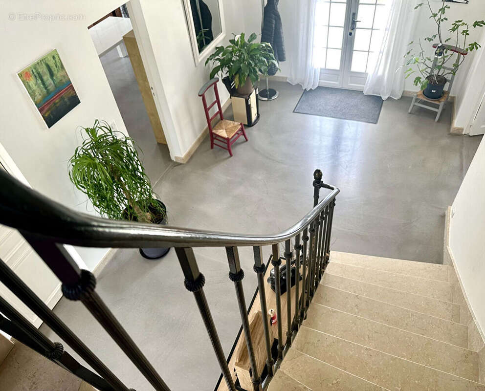 Autre à JOUE-LES-TOURS