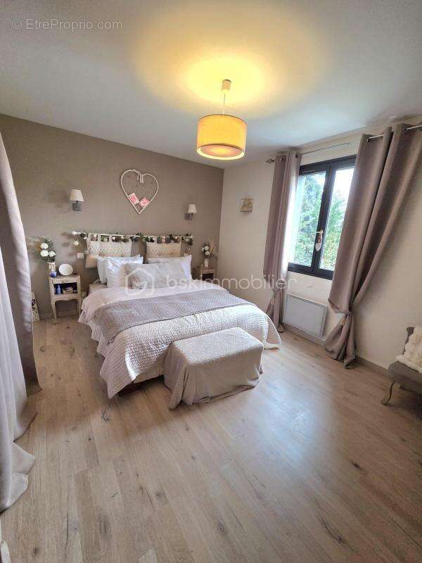 Maison à SAVONNIERES