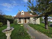 Maison à VILLEMARECHAL