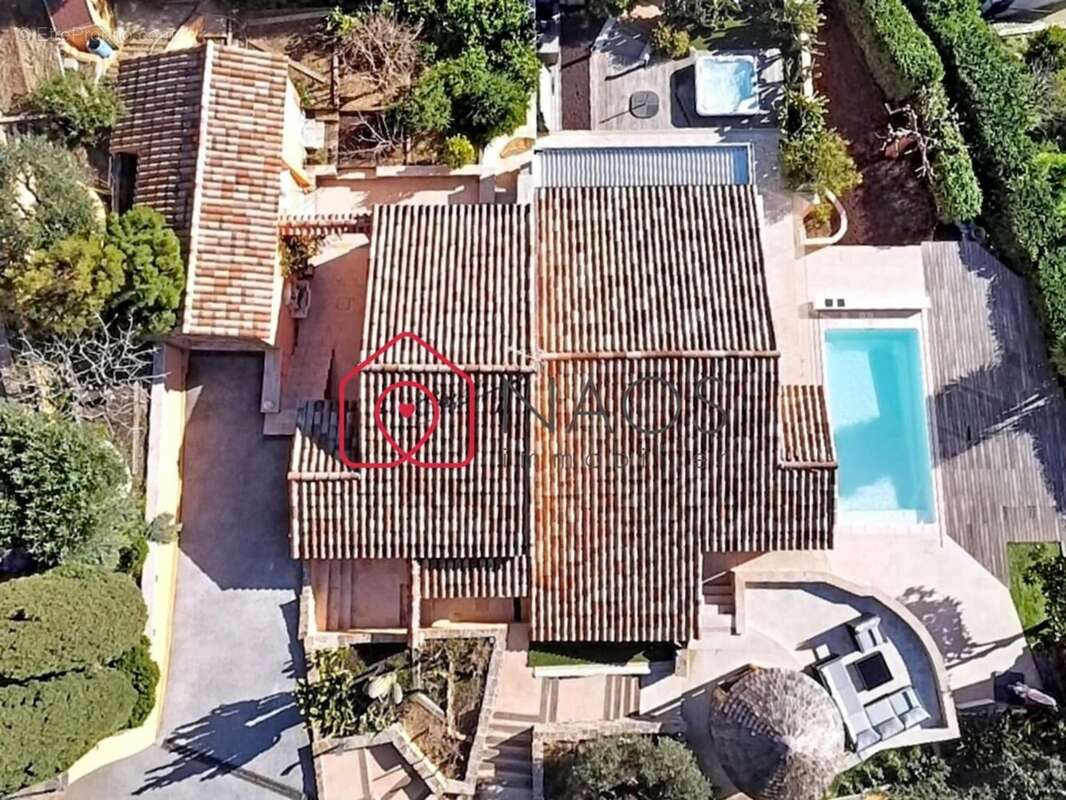 Maison à CAVALAIRE-SUR-MER