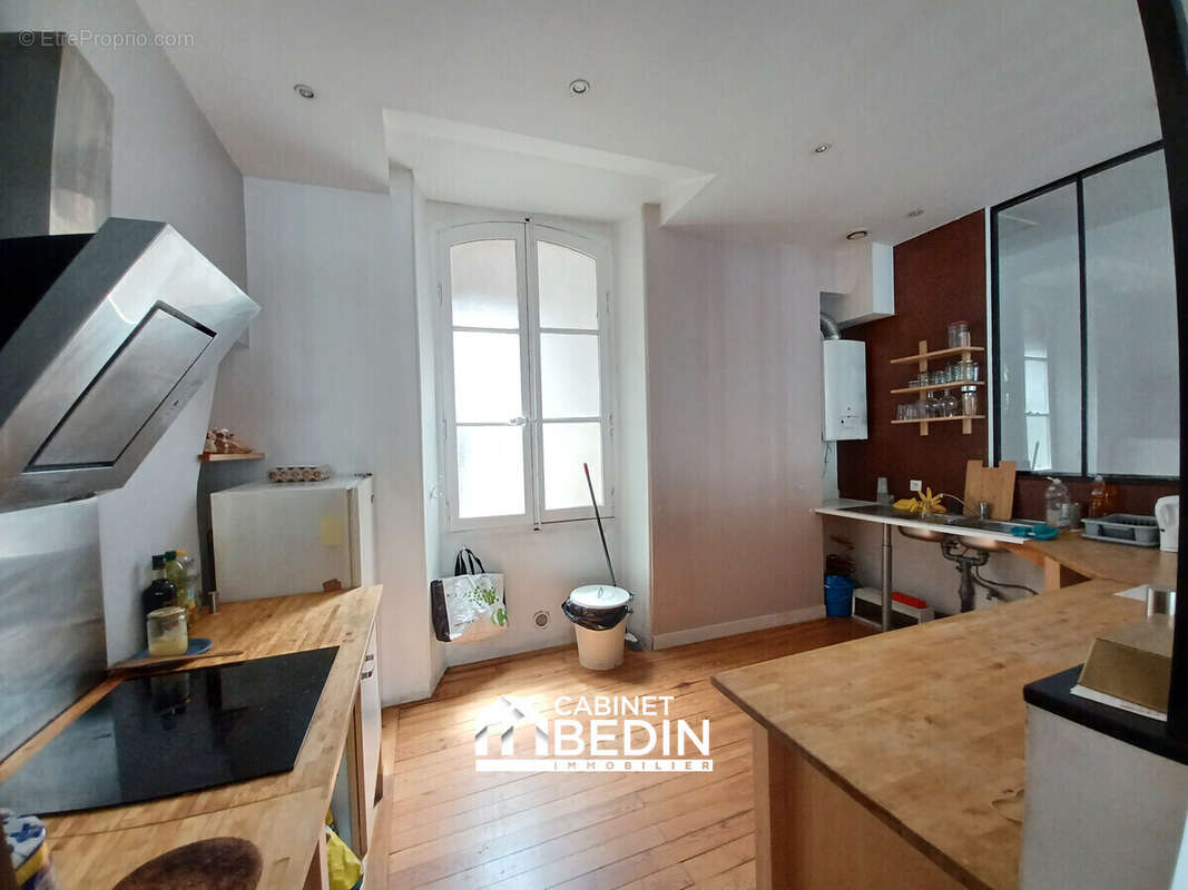 Appartement à BORDEAUX