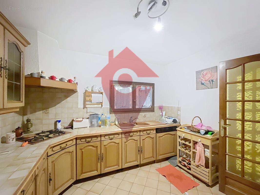 A Vendre Maison 3 chambres - 10mn à pied des écoles élémenta - photo 4