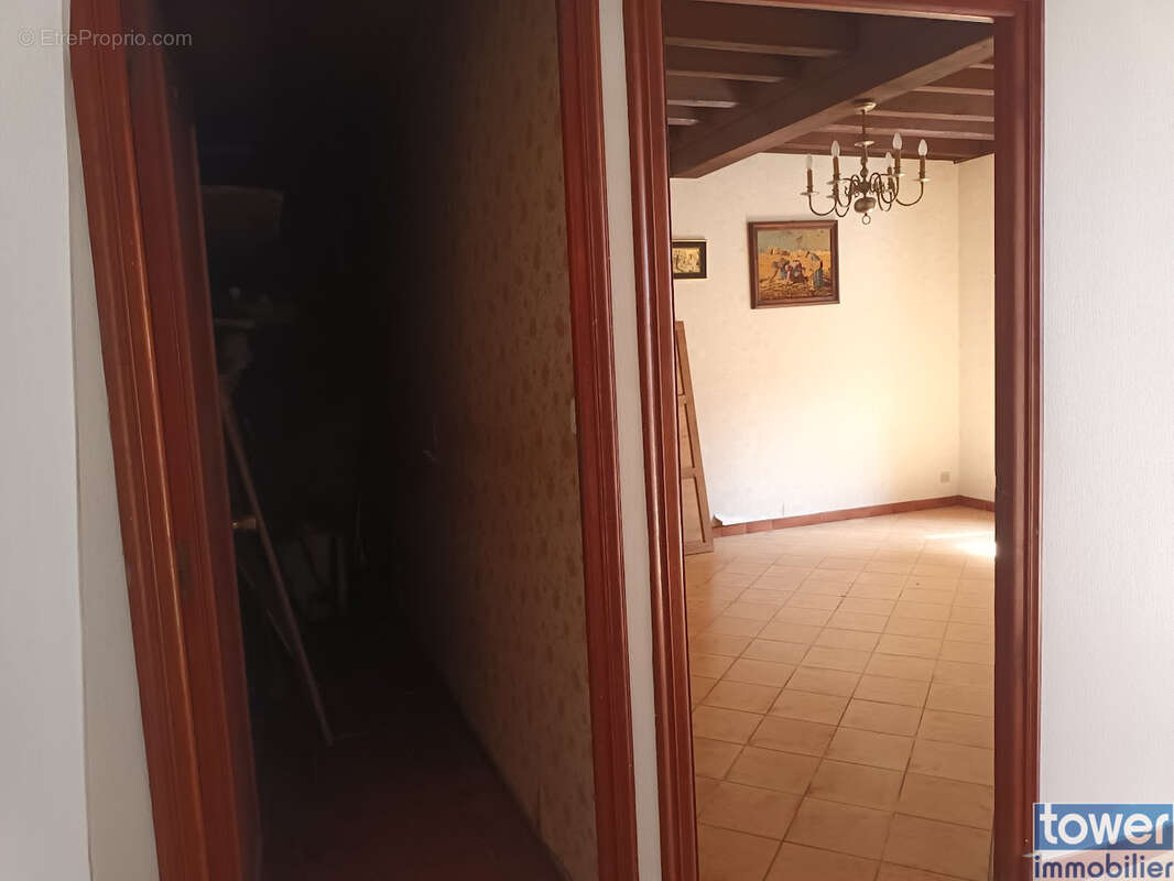 Maison à VILLARDONNEL