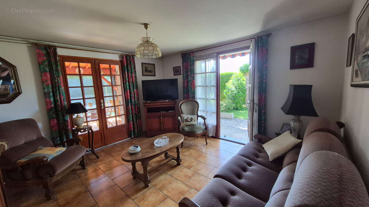 Maison à FEYTIAT
