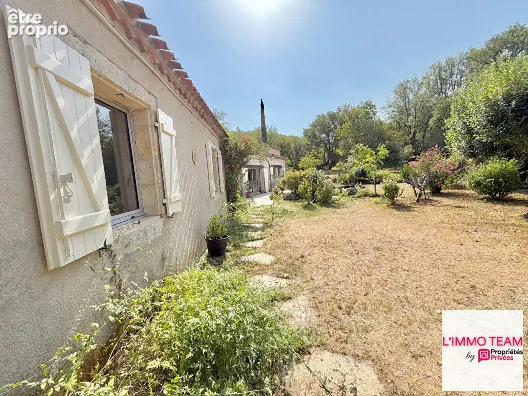 Maison de plain-pied sur 1.6Ha, avec piscine et ateliers - photo 2