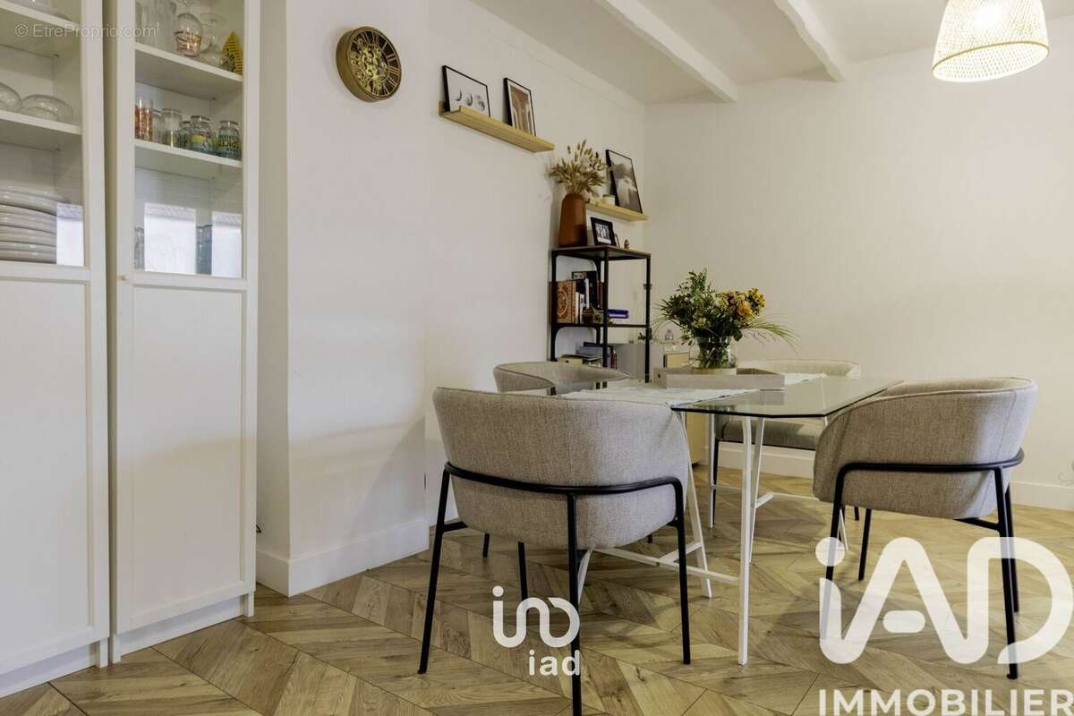 Photo 8 - Appartement à POISSY