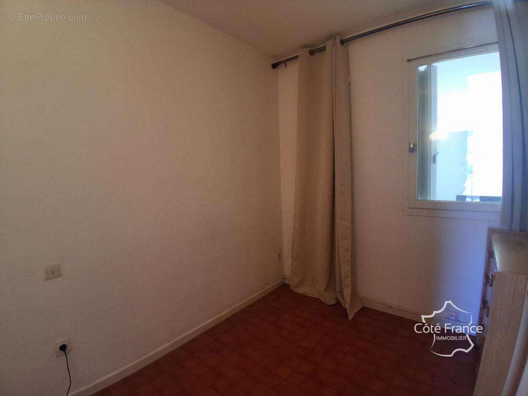 Appartement T2 avec balcon - Centre Port - Cap d'Agde - photo 10