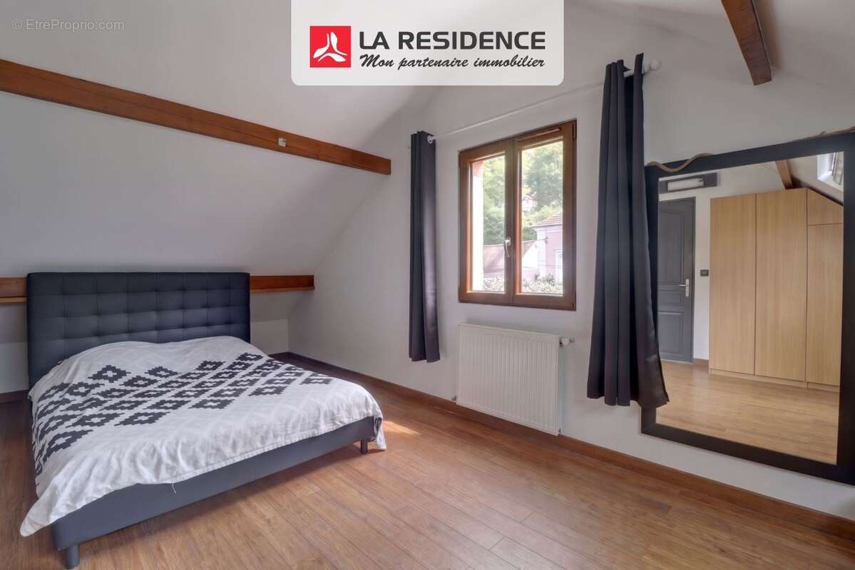 Maison 124 m² à Ezy-Sur-Eure  - photo 8