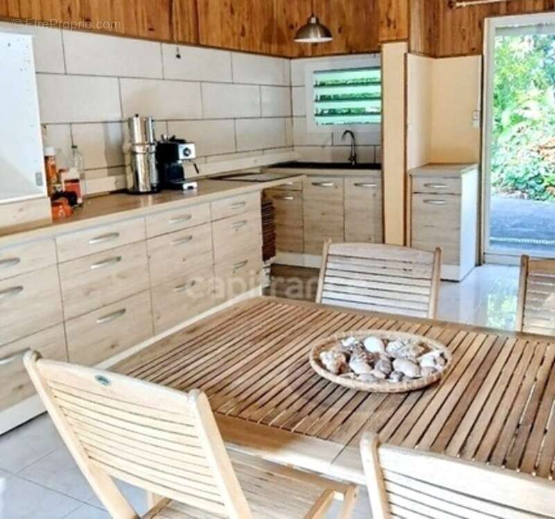 Maison à SAINTE-ROSE