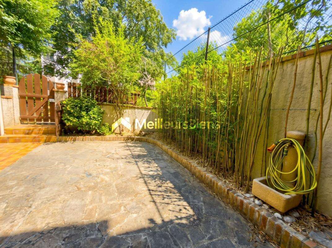 Maison familiale 5 chambres – 134 m² – Face au Lycée International – Saint-Germain-en-Laye - photo 6