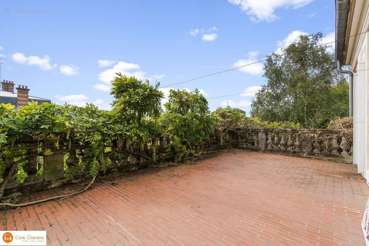 Maison à VERSAILLES