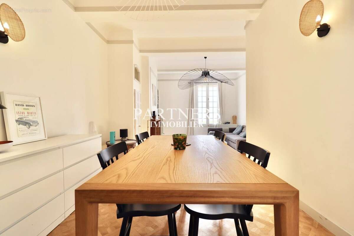 Appartement à AIX-EN-PROVENCE