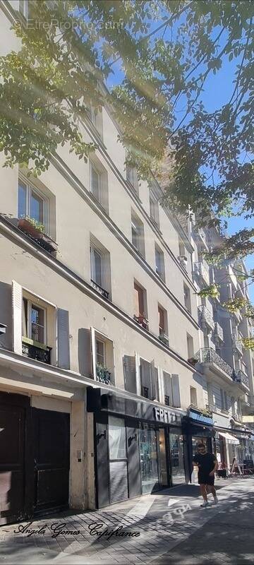 Appartement à PARIS-10E