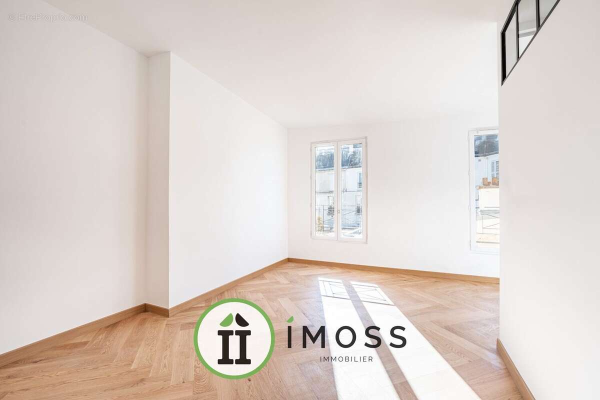 Appartement à PARIS-10E