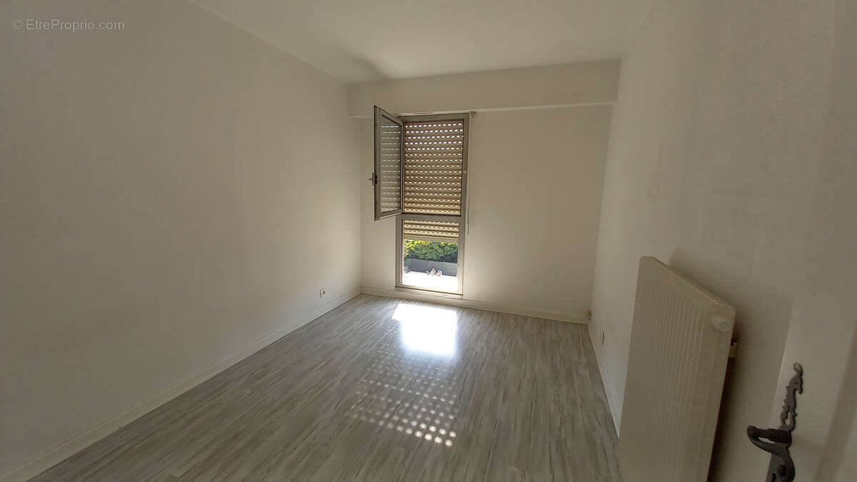 Appartement à MANDELIEU-LA-NAPOULE