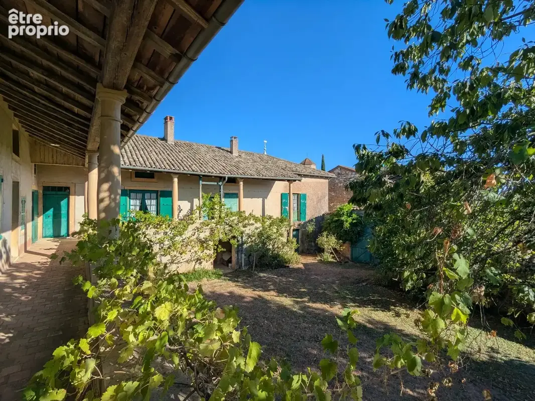 Maison 7 pièces 210 m² à vendre à Hurigny (71870) - photo 1