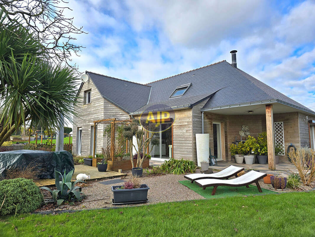 Maison à GUEMENE-PENFAO