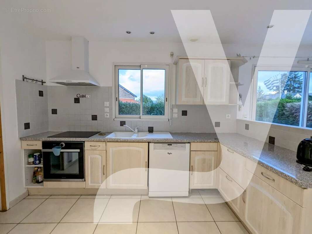 Maison à TREILLIERES