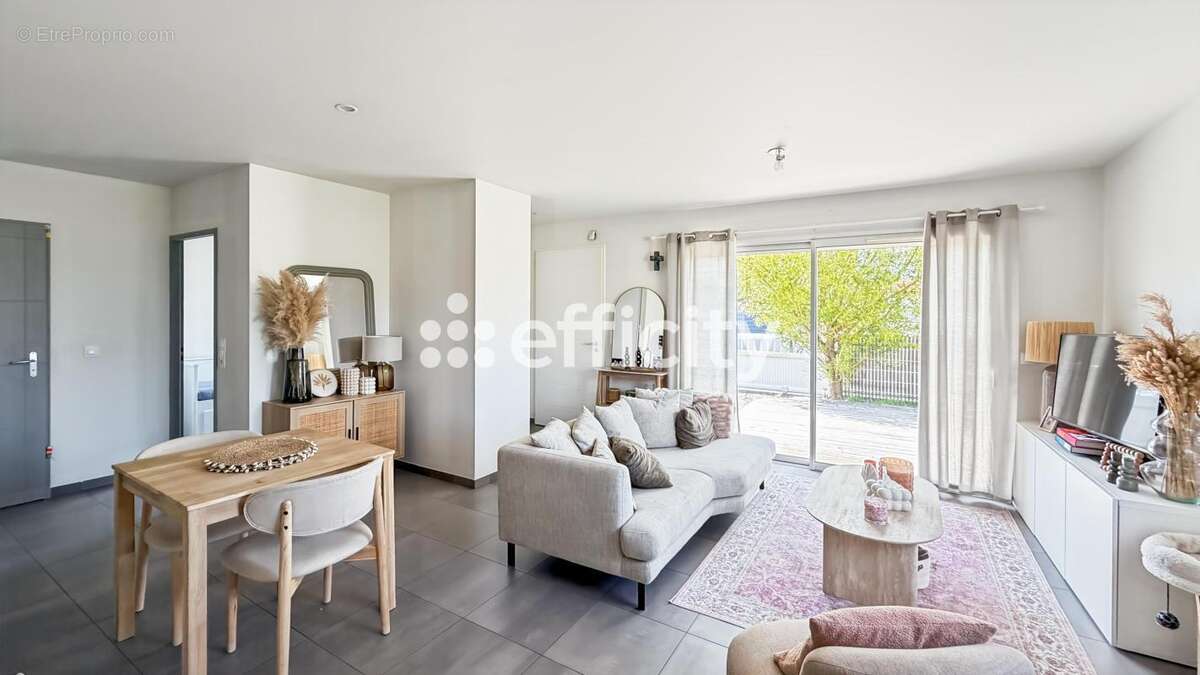 Maison 76 m² à Gujan-Mestras  - photo 4