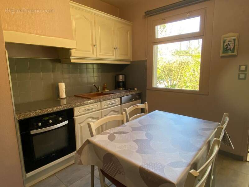 Maison à PONT-L'EVEQUE