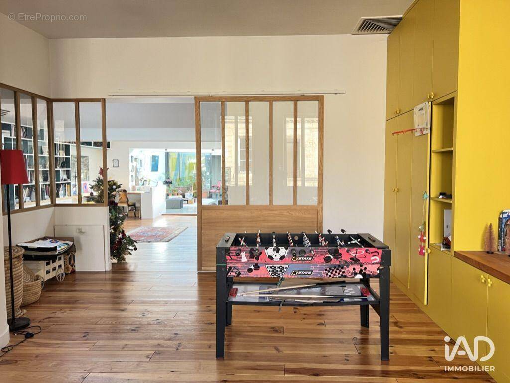 Photo 1 - Commerce à BORDEAUX