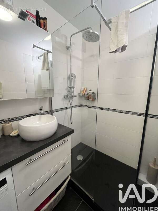 Photo 5 - Appartement à PARIS-15E