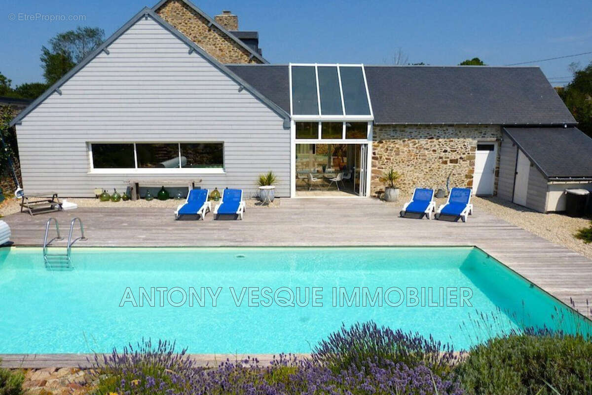 Maison à GOUVILLE-SUR-MER