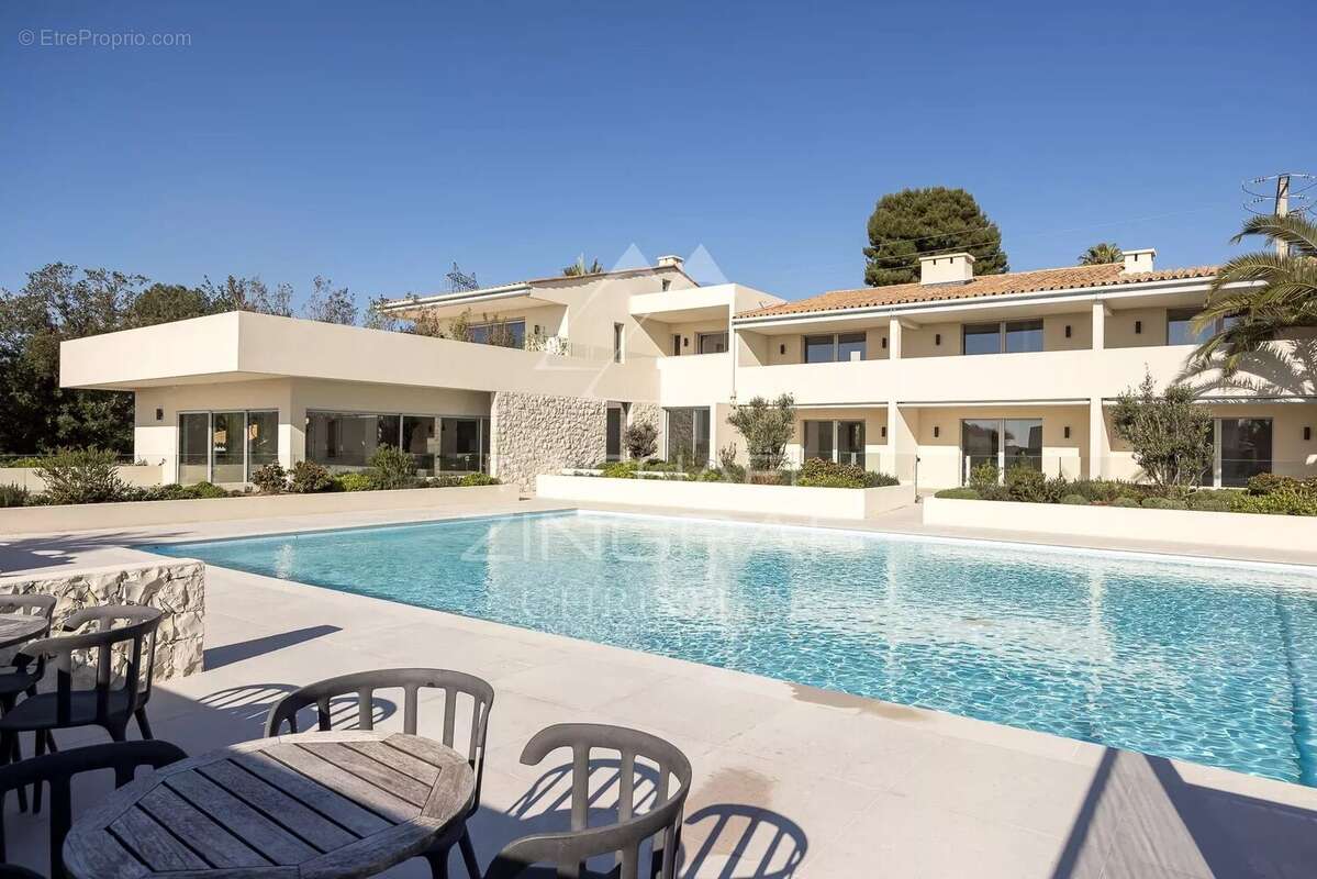 Appartement à CAGNES-SUR-MER