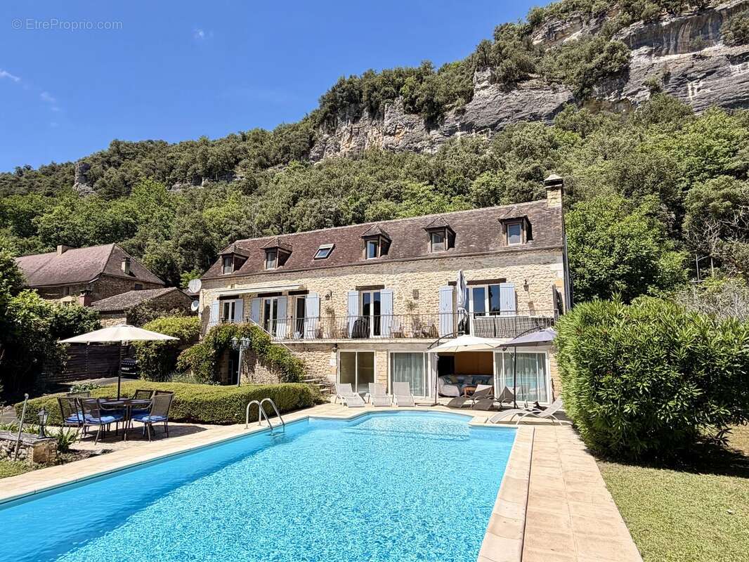 Superbe Villa en Bord de Rivière avec Piscine, 4 Chambres, La Roque-Gageac, Dordogne - photo 14