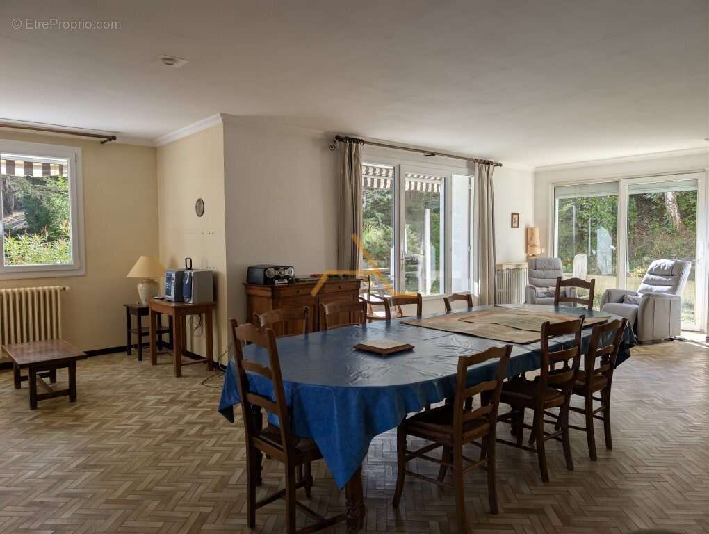 Maison à DIEULEFIT