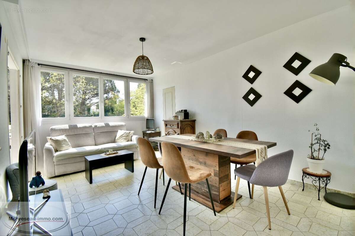 Appartement à LE CANNET