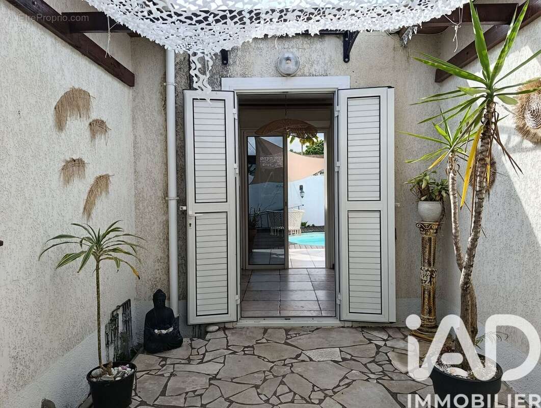 Photo 6 - Maison à LE TAMPON