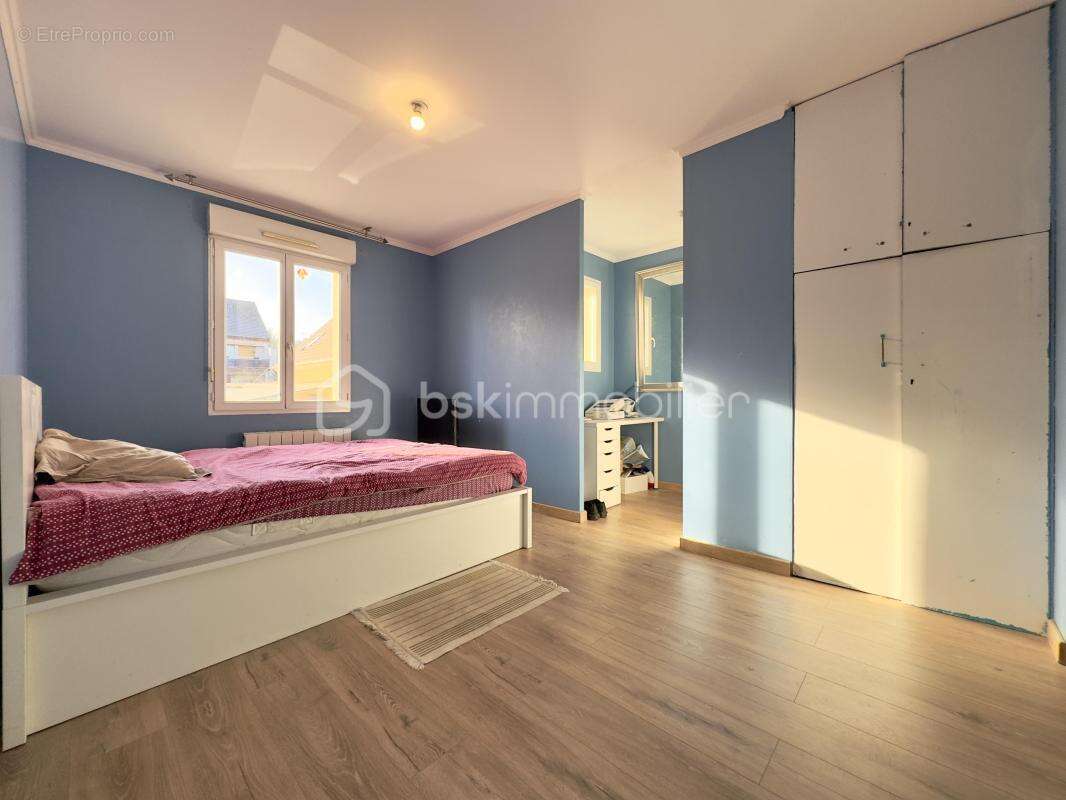 Maison à NANTEUIL-LES-MEAUX