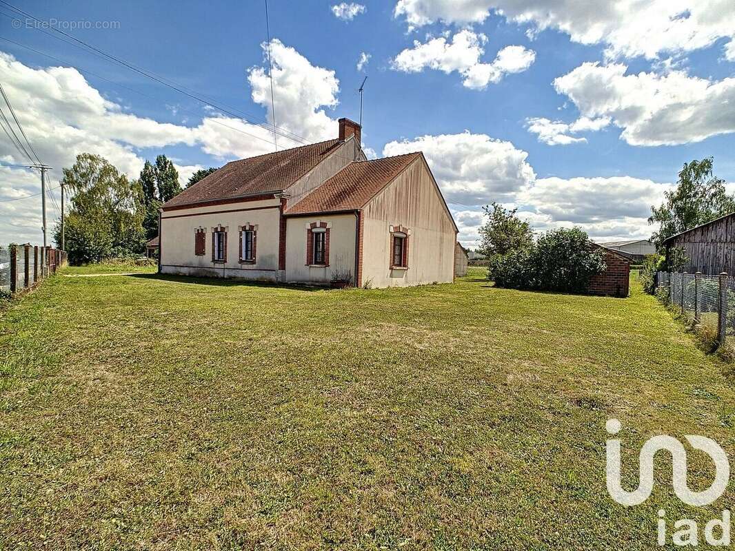 Photo 8 - Maison à LORRIS