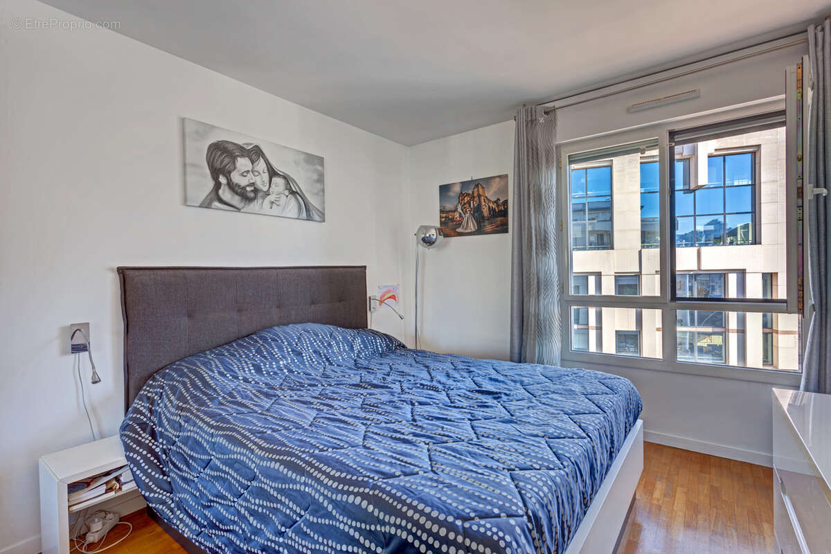Appartement à ISSY-LES-MOULINEAUX