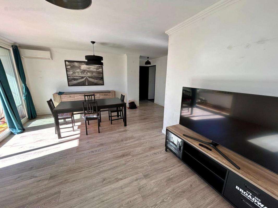 Appartement à SAINT-RAPHAEL