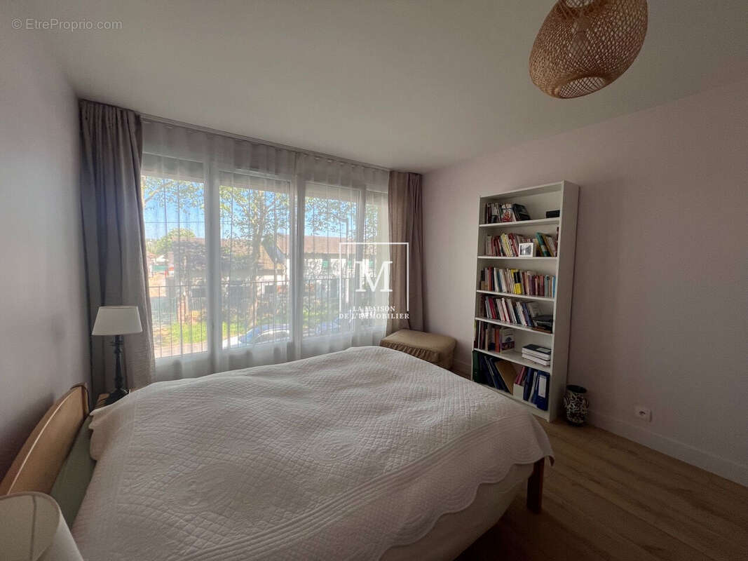 Appartement à MAISONS-LAFFITTE