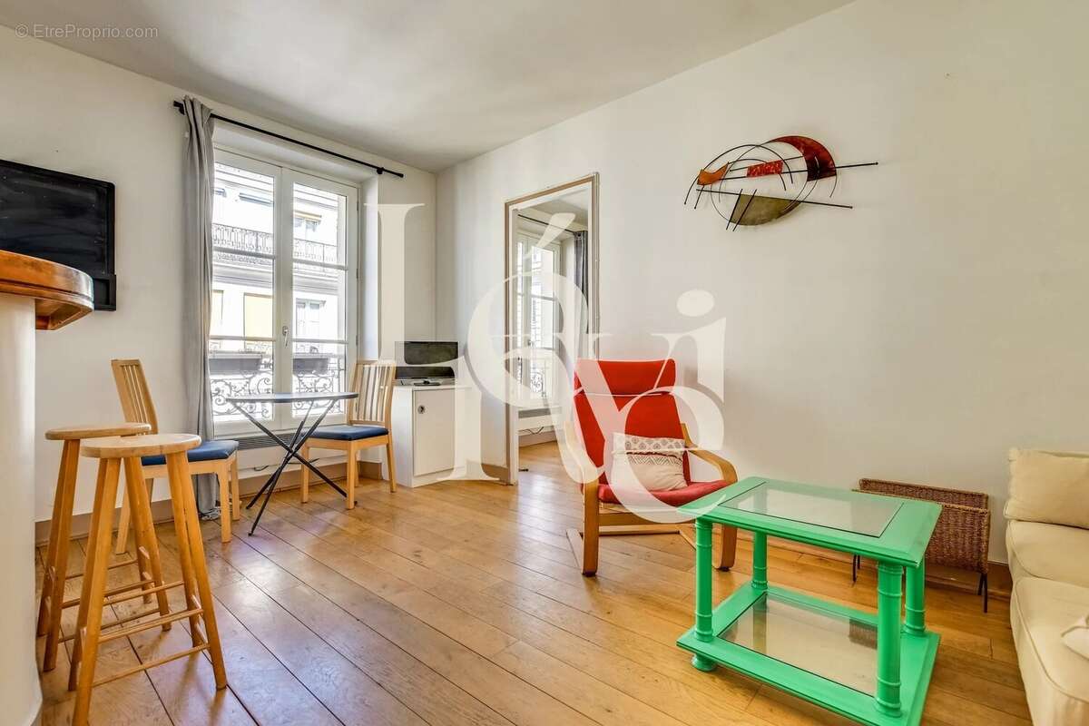 Appartement à PARIS-5E