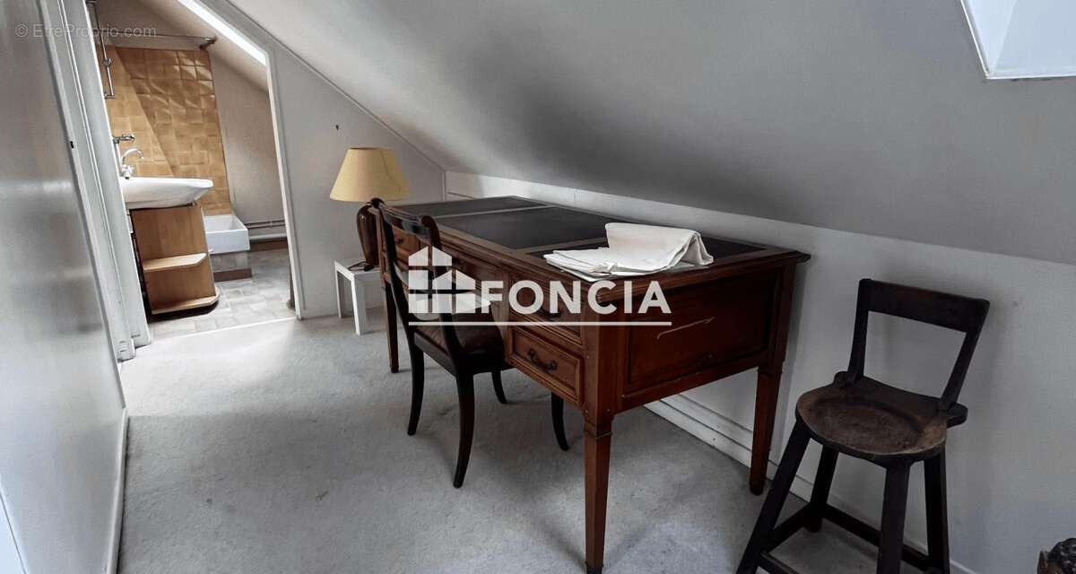 Maison à MAGNY-LES-HAMEAUX