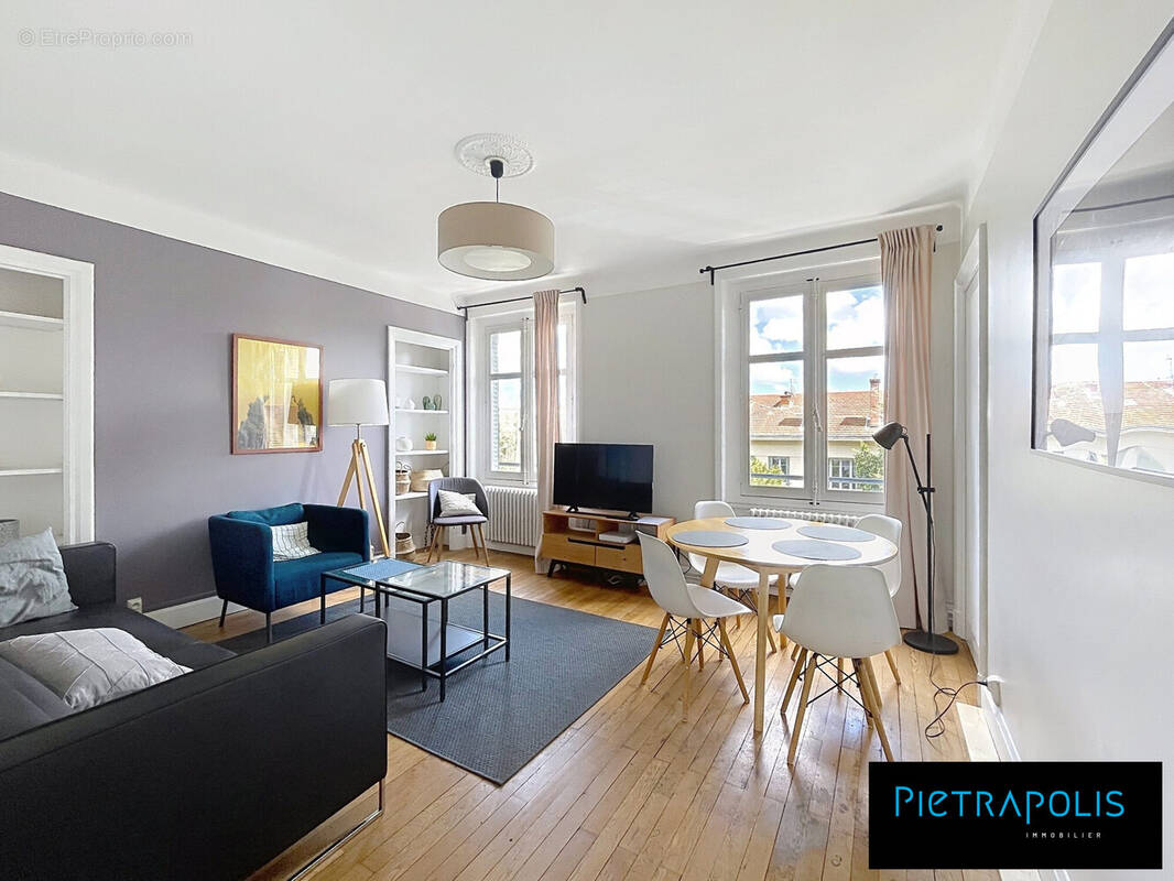 Appartement à LYON-9E