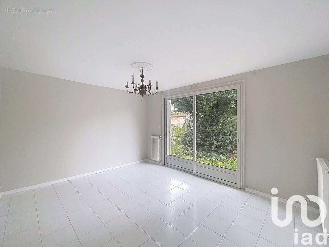 Photo 1 - Maison à POITIERS