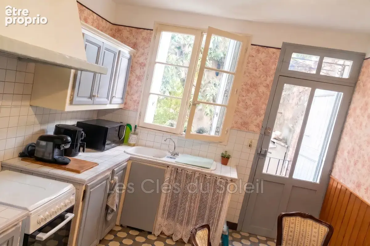 Maison 9 pièces 173 m² à vendre à Tourves (83170) - photo 5