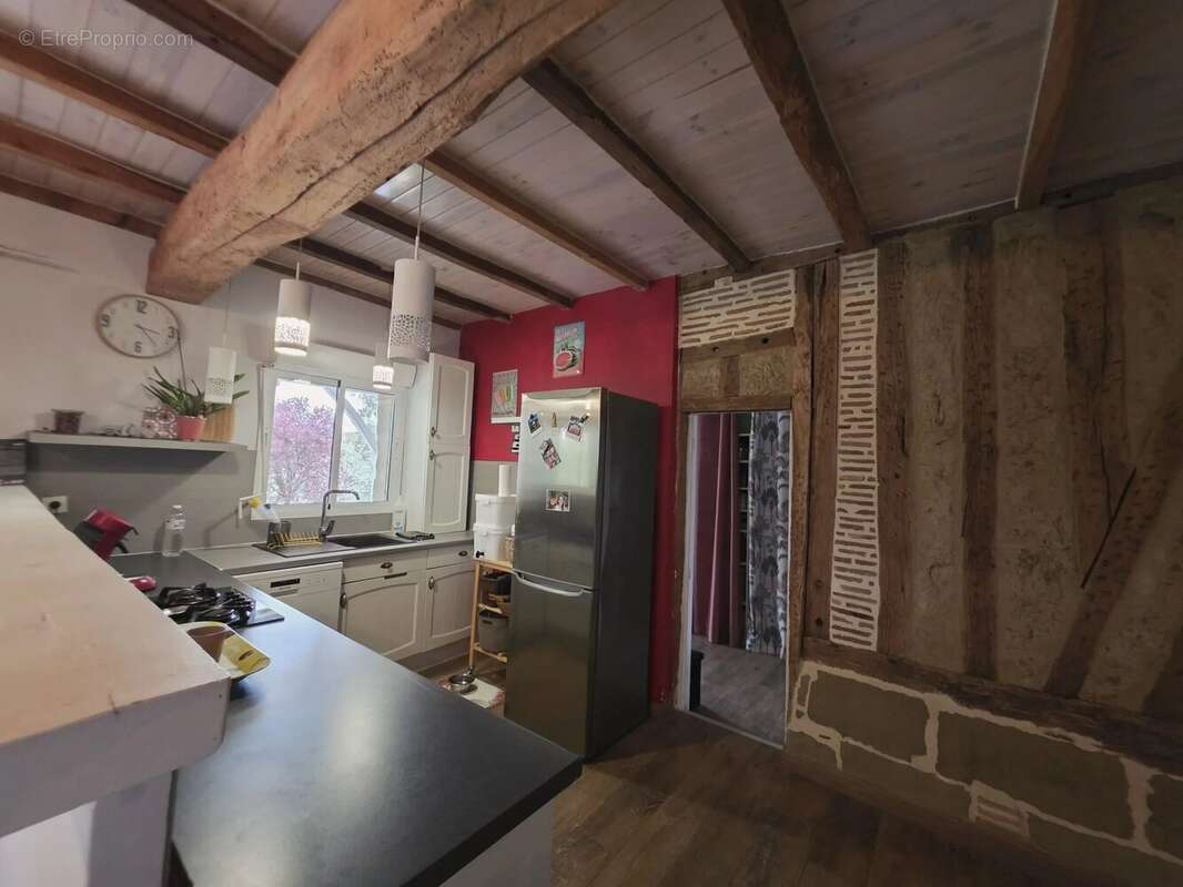 Maison à LAUZUN
