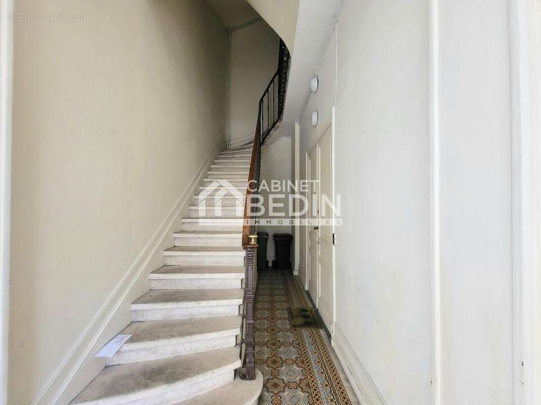 Appartement à BORDEAUX