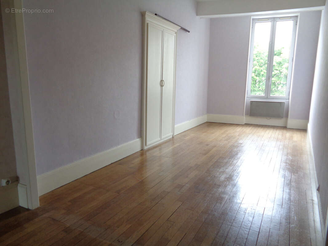 Appartement à BOURBON-LANCY
