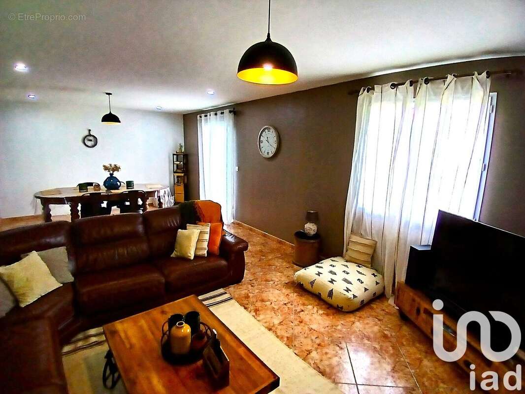 Photo 5 - Maison à LA VILLE-DIEU-DU-TEMPLE