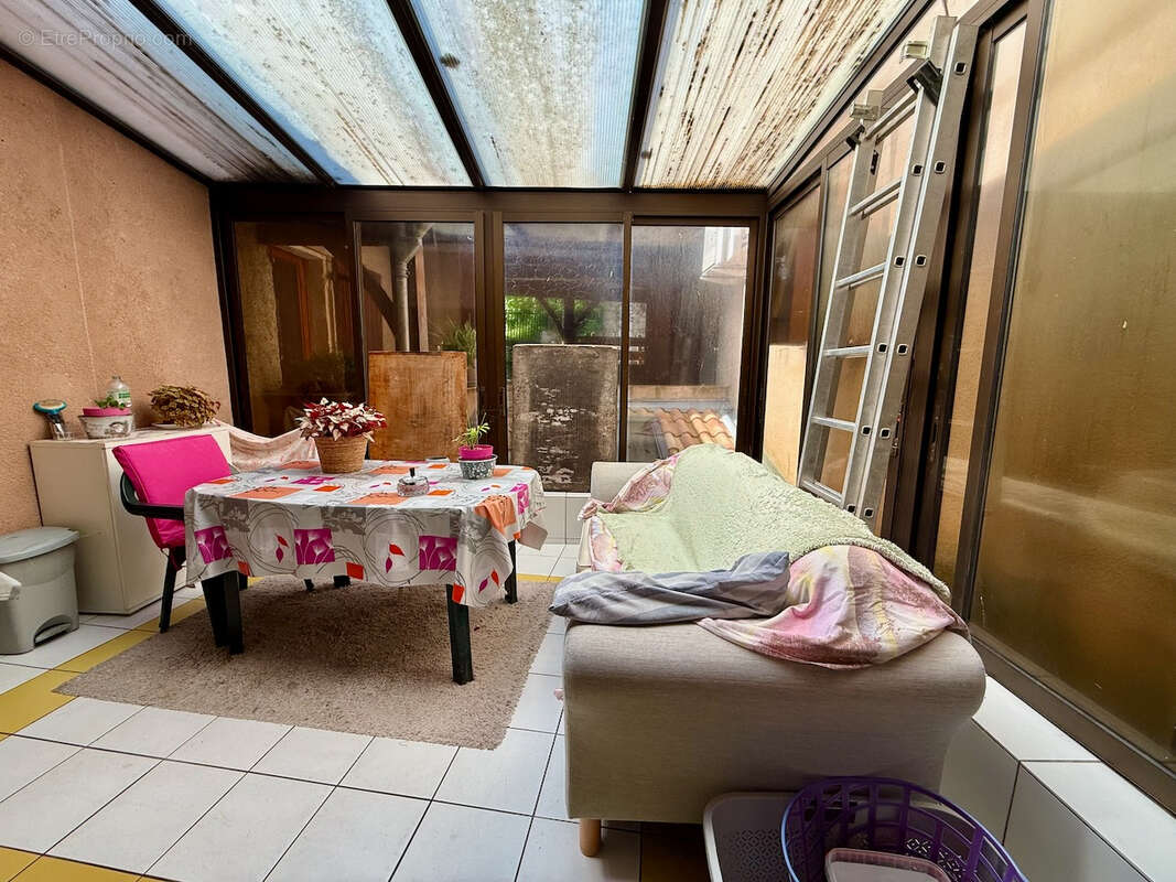 Appartement à CANCON